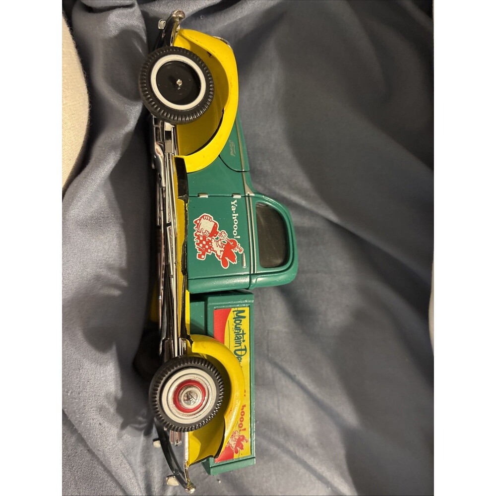 1940 Ford Mr. Dew Truck. Has Damages And Pepsi Cola Bank And Pepsi Truck